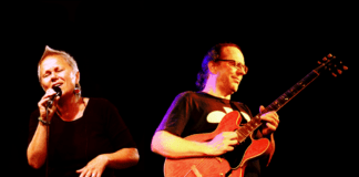 Summertime Blues am Samstag, den 24. Juli mit der Burkhard-Meyer-Bluesband Sigrun Bepler und Burkhard Meyer bringen den Blues unter die Platanen am 24. Juli 2021