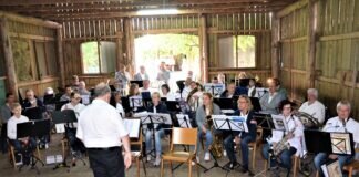 “WaldHolzBerger” Musikanten hatten bei Thomas Klee viel Spaß