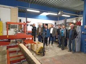 Die Wettenberger Delegation um Bürgermeisterkandidat Marc Nees zu Besuch in der Produktionsschule am Abendstern