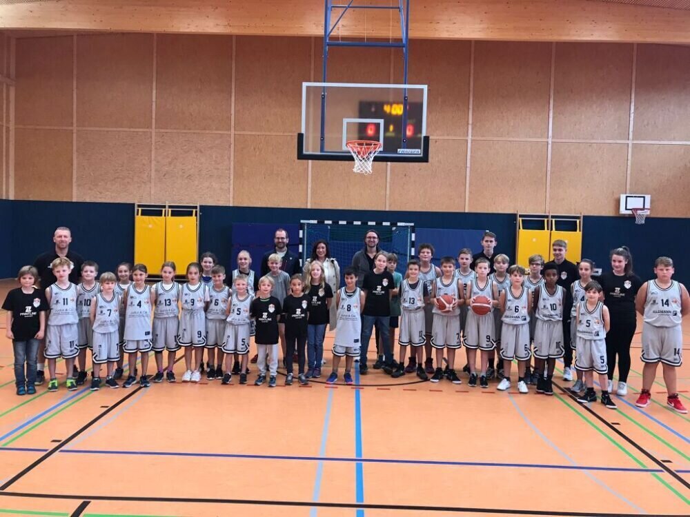 LB U12 & U10 mit Sponsoren