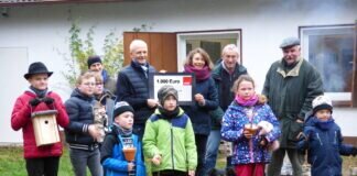 Jugendgruppe bekommt 1000 EURO Spende