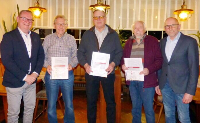 v.L. Jörg Haas, Bernd Rudolph, Heinz-Otto Schmidt, Peter Schmidt und Frank Westbrock b