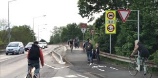Radverkehrsführung an der Konrad-Adenauer-Brücke