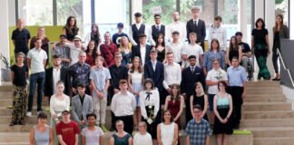 Feierliche Zeugnisübergabe in der Sophie-Scholl-Schule Gießen
