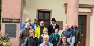 SPD Gießen Süd und Nina Heidt-Sommer luden zur Stadtführung “Klinikviertel Anno 1913” ein
