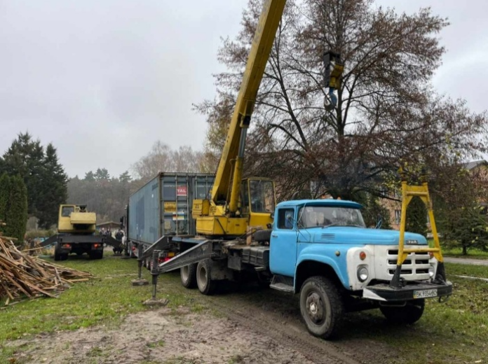 Container-Entladung in der Ukraine