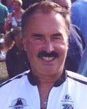 Hans Michalski, einstiger Spitzen-Geher, immer noch „gut zu Fuß“. Auch als Neu-Fünfundsiebziger (7. Febr. 2023) dreht er täglich seine Runde.
