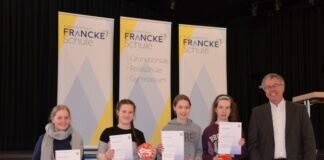 Freude an Mathematik – Francke-Schüler im Wettstreit