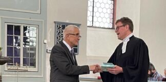 Ehrenamtsfrühstück im Gemeindehaus und Verabschiedung von Helmut Hejny