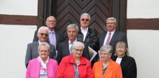 Konfirmanden-Treffen mit Einsegnung nach 60 Jahren