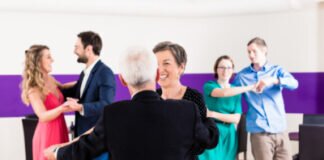Tanz dich glücklich: Workshop Gesellschaftstanz für Anfänger und Wiedereinsteiger