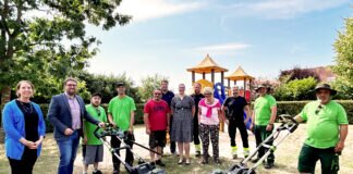 Kooperation: Garten- und Landschaftsgruppe der Lebenshilfe Gießen kümmert sich um Grünflächen in Dornholzhausen