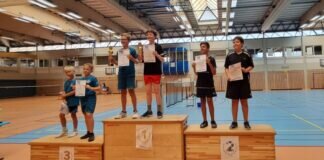 Hungener Badmintonjugend bei der Bezirksmeisterschaft mit Titelhunger