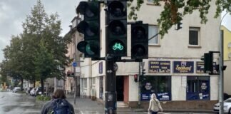 Fußgängerampeln gelten nicht für Radverkehr