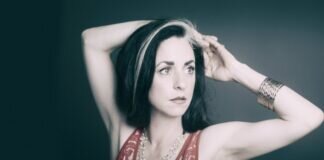 Freitag, 13.10.2023, 20:00 Uhr Tess Wiley in der Vitos Kapelle