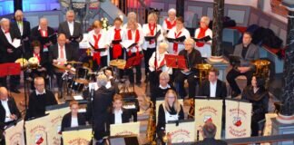 Musikalische Adventsandacht mit dem Gesangverein “Harmonie” und dem “Musikzug Holzheim”