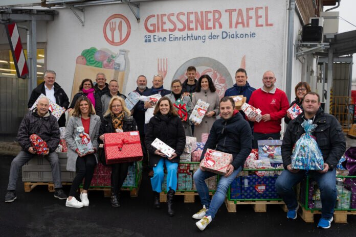 Wunschbaumaktion der Tafel Gießen