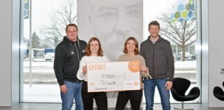 Beschäftigte von Schunk engagieren sich über Wunschbaumaktion hinaus