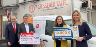 Tafel Gießen erhält neues Kühlfahrzeug für den Bringdienst