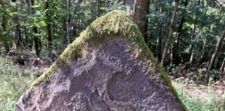 Historische Grenzsteine und vorindustrielle Eisenerzgewinnung