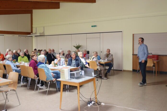 20240411-L0090001-Seniorentreff Lardenbach KE (4)