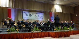 Musikzug Staufenberg begeistert Publikum