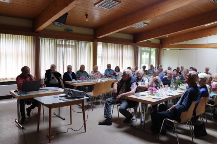 20240516-L0090001-Seniorentreff Lardenbach KE (7)
