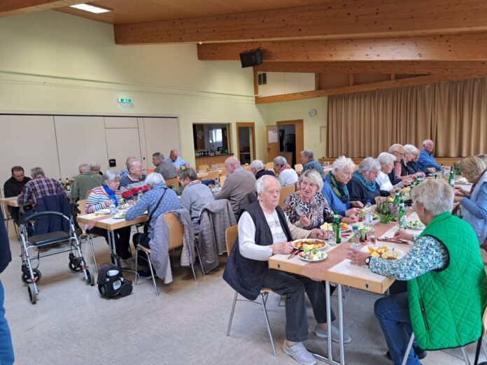 20241010-L0090001-Seniorentreff Lardenbach KE (4)