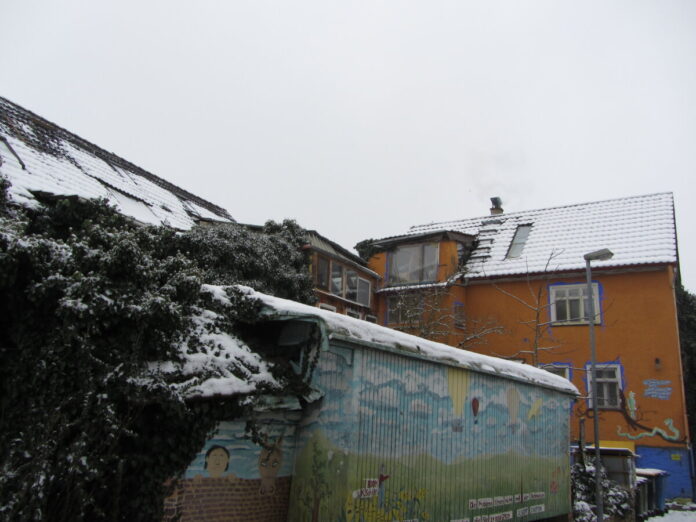 2021schneeSchräg