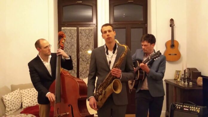 The Golden Swing Trio