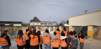 Alexander- von-Humboldt-Schule zu Besuch bei Firma RINN
