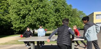 Großer Andrang bei „Hessen spielt Tischtennis“ an der Alexander-von-Humboldt-Schule Gießen