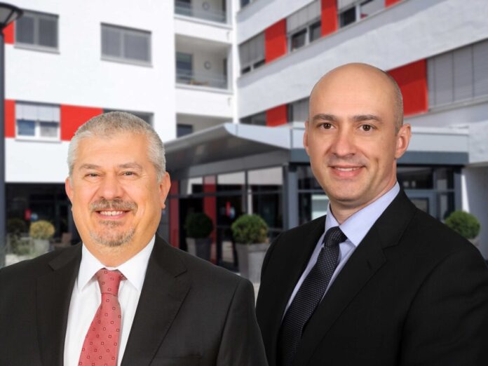 Foto: Dr. Akinci und Dr. Serban , Jokba