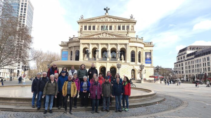 Gruppenbild-Oper